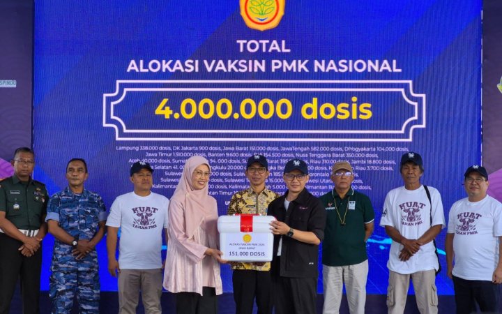 Gambar: Percepat Pengendalian PMK, Kementan Gelontorkan 151 Ribu Dosis Vaksin untuk Jawa Barat