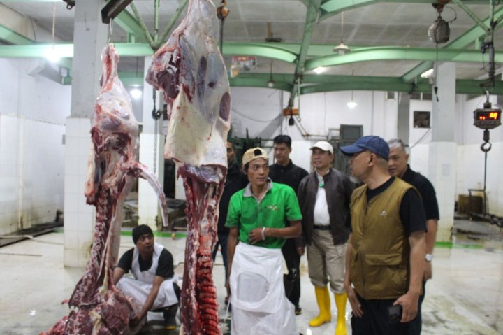 Kementan Gencarkan Sidak, Pastikan Pasokan Aman dan Harga Daging, Ayam, serta Telur Stabil Selama Ramadan